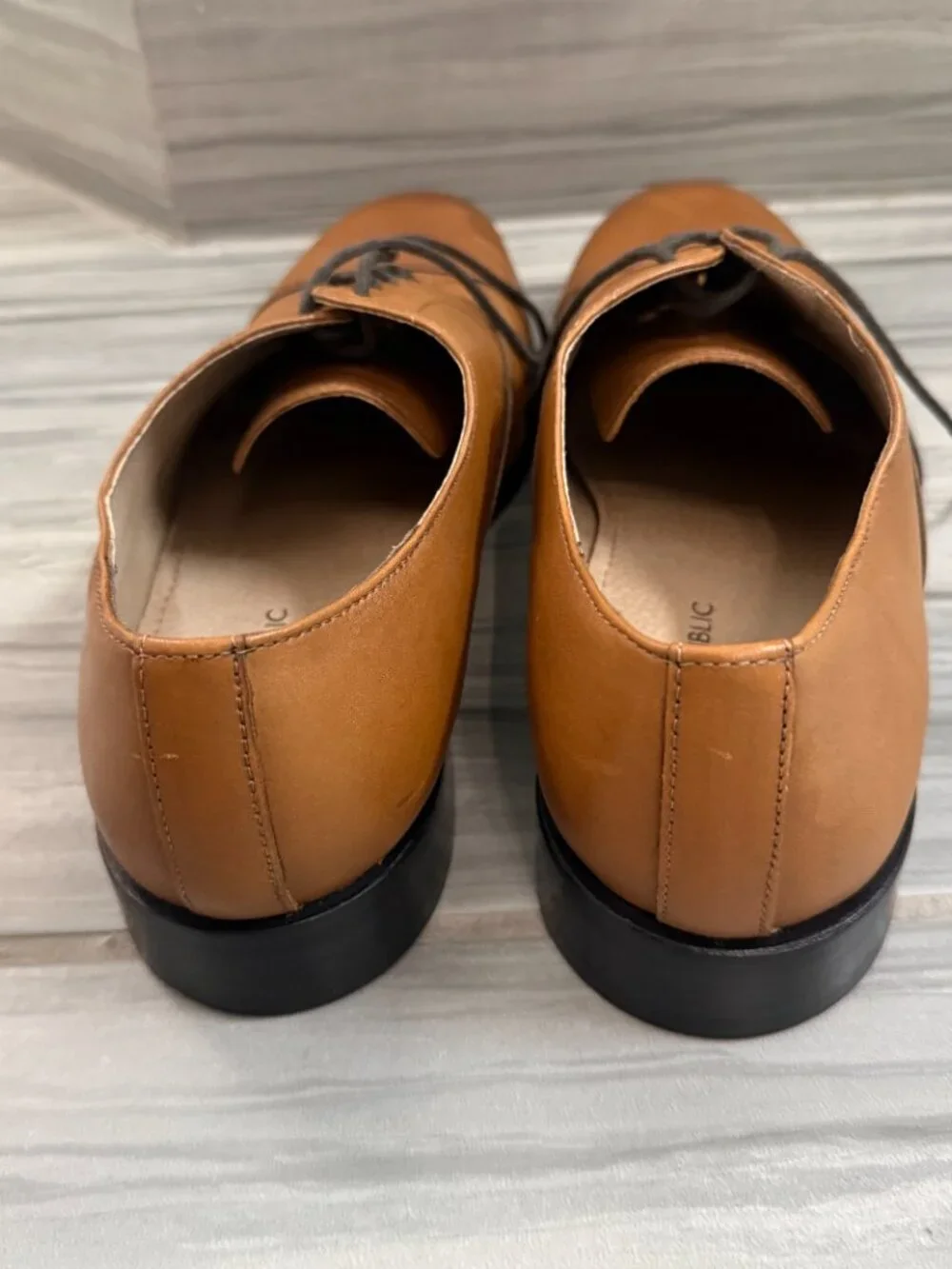 Banana Republic Mens Leather Wingtip Dress Shoes Cognac Brown 11
